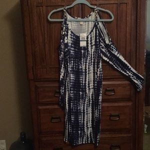 **Final Days**MICHAEL KORS cold shoulder dress
